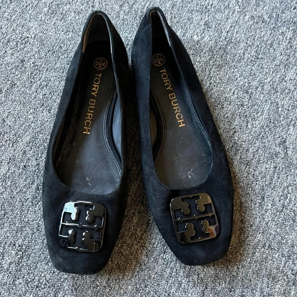 Tory Burch Georgia Black Suede Square Toe Ballet Flats with Emblem, size 9 - Picture 6 of 8